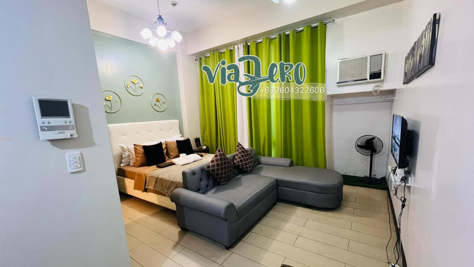 One Palm Tree Villas Condominium - Studio 2Nd Fl With Balcony - Across Terminal 3 Airport Pasay Exteriör bild
